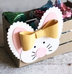 paper Easter basket craft | close up of bunny